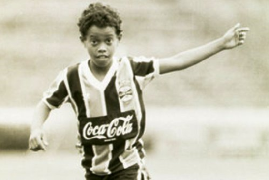 ronaldinho_femije.png
