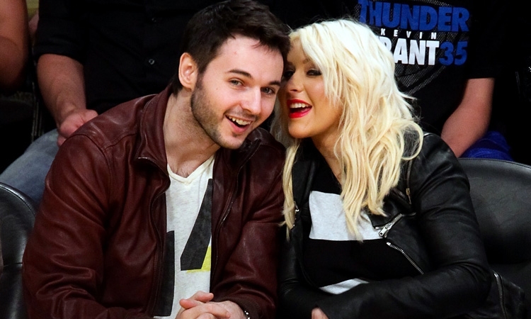 Awww! Christina Aguilera dhe i fejuari i saj rikrijojnë 