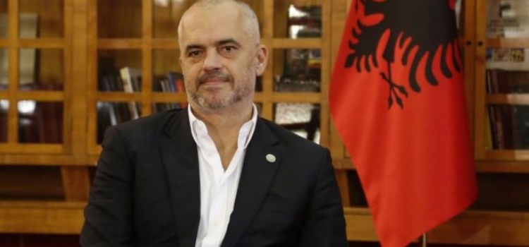 Rama nuk qëndron në Tiranë për seancën