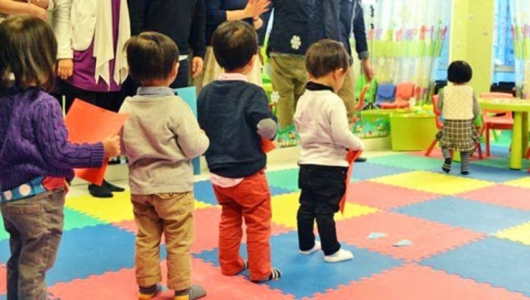 Berat, shkon të marrë djalin në çerdhe, arrestohet Edmond Mbrati, 40 vjeç pasi sipas policisë ka shkelur urdhrin e mbrojtjes që Gjykata ka lëshuar ndaj ish bashkëshortes