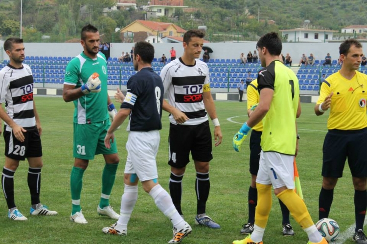 Kombinimet për mbijetesën: Dy skuadrat që rrezikojnë më shumë