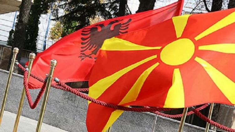 Miratohet projektligji për gjuhën shqipe në Maqedoni