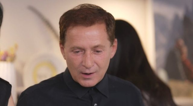 Arjan Konomi befason me deklaratën e tij: S’kam puthur asnjëherë një vajzë…