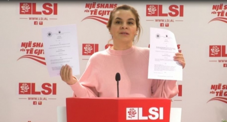 Protesta/ Monika Kryemadhi dy amendamente për plotësimin e 8 kërkesave të studentëve