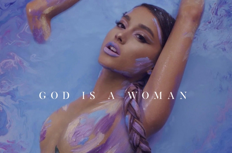 Zoti është një Grua! Ariana Grande guxon me këngën e saj më të fundit [VIDEO]