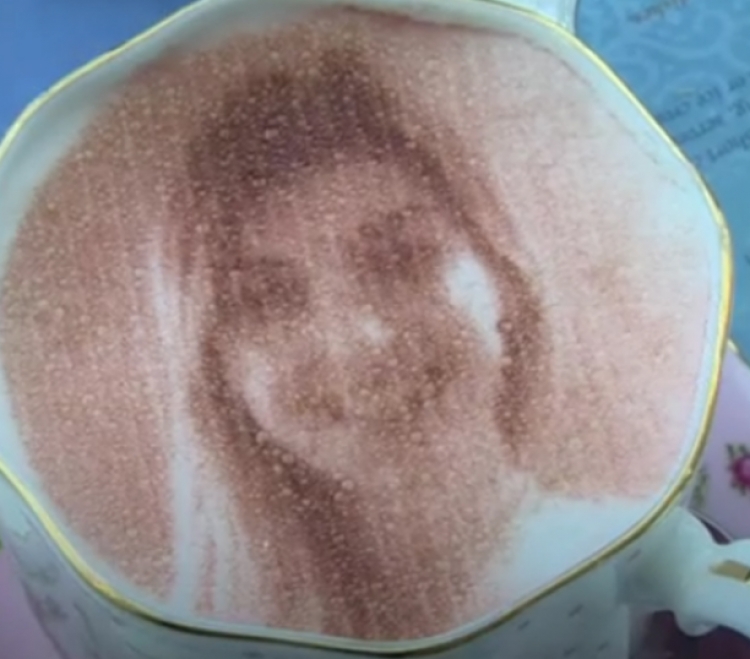 “Selfieccino”, fytyra juaj në një filxhan kafe