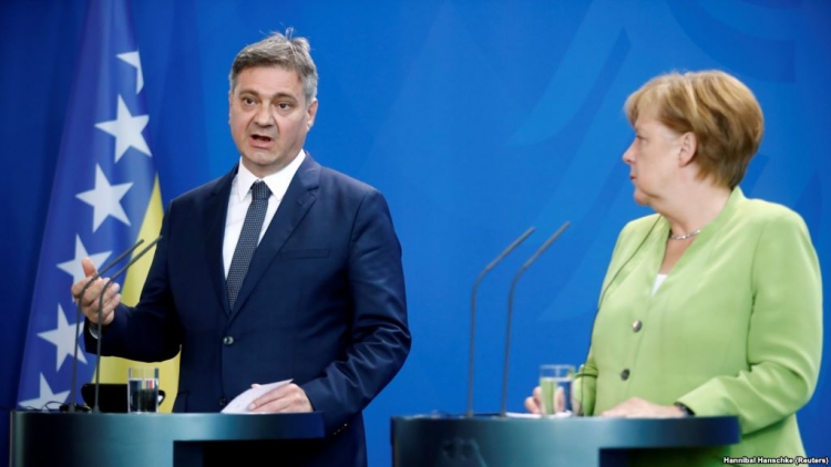 Merkel: Nuk ka ndërrim të kufijve në Ballkan!