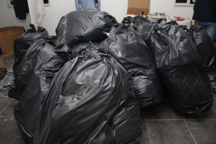 Operacion antidrogë në Tiranë, gjenden 146 kg drogë në tunel, 7 të arrestuar