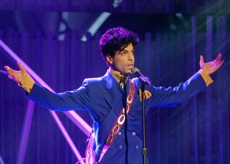 Dalin fakte të reja mbi vdekjen e Prince [FOTO]