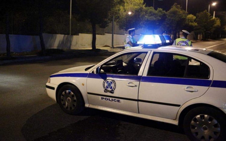 Hakmarrje për vrasjen e ekstremistit grek. Sulmohet me molotov zyra turistike shqiptare në Athinë