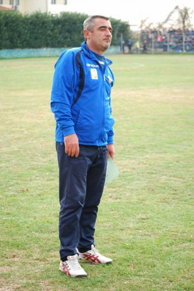 Kulli u largua nga drejtimi i ekipit! Trajneri i ri i Shënkollit do të jetë Arjanit Margjoni