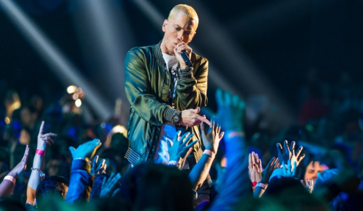 Rikthehet “Mbreti”! Eminem vendos një rekord që se ka bërë askush deri tani [FOTO]