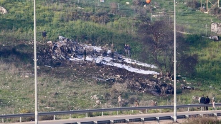 Forcat siriane rrëzojnë një avion luftarak izraelit [FOTO]