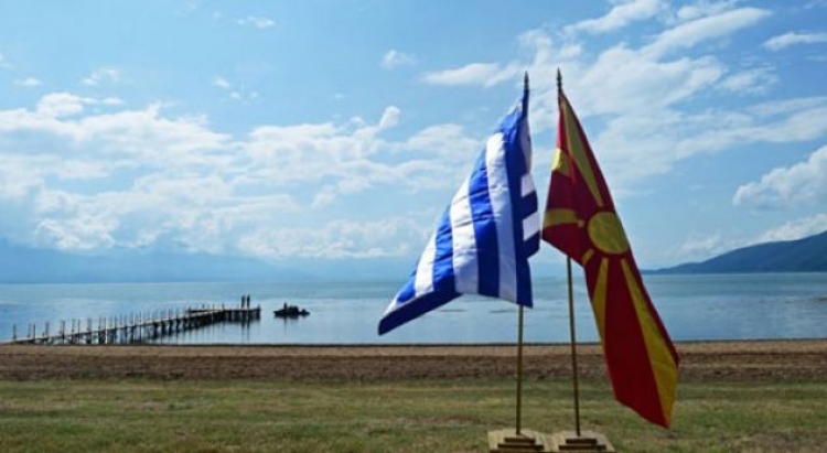 Intelektualët grekë mbështesin marrëveshjen e Prespës, mbledhin firmat