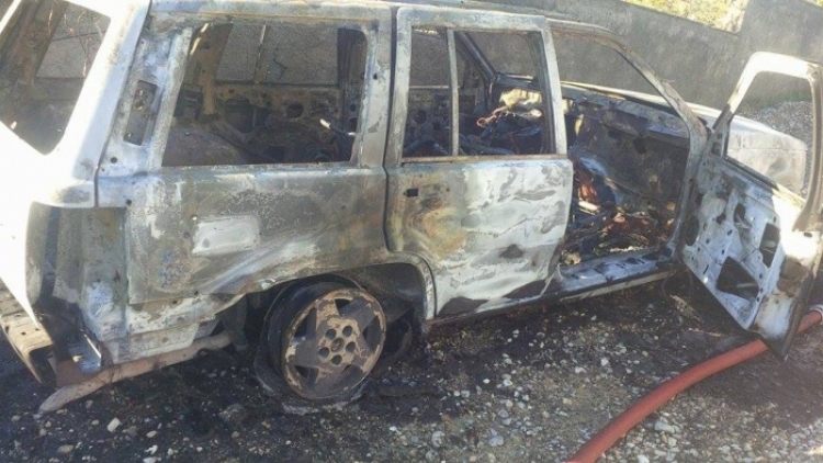 Vrasja në Durrës/ Gjendet një makinë e djegur, ja dyshimet e para të policisë