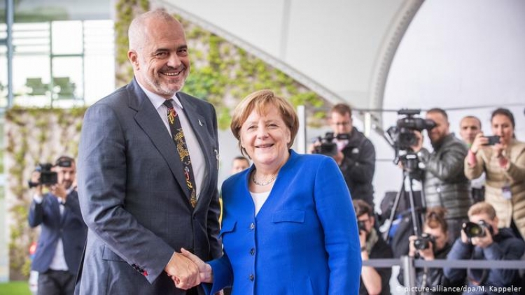 Gjermania voton rezolutën për negociatat, Rama: ''Lajm i mirë, faleminderit Angela''