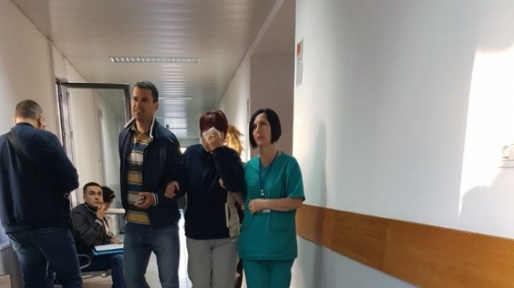 Pas mitingut, Lulzim Basha dhe shumë mbështetës të PD-së përfundojnë në spital [FOTO]