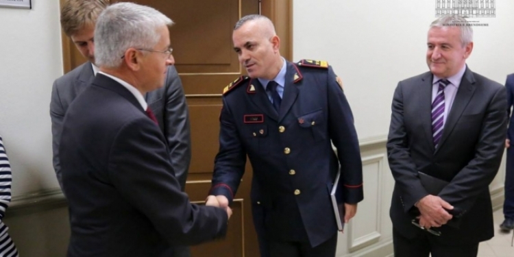 Ministri Sandër Lleshaj dhe Veliu në Vlorë, ja për çfarë u diskutua