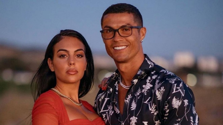 CR7 ''paguan'' Georginën, zbulohet rroga mujore që i jep bashkëshortes