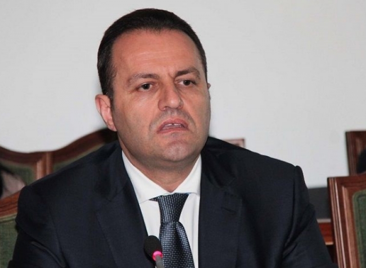 Prokuroria e Durrësit ka nisur hetimet për ish-kryeprokurorin Adriatik Llalla