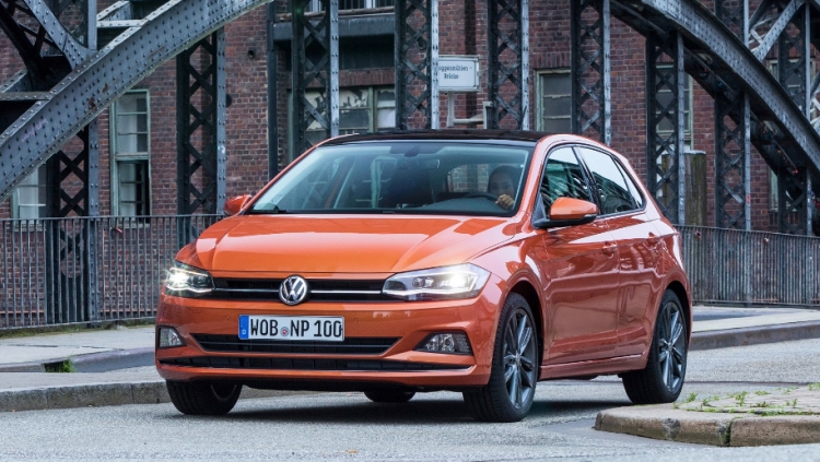 Volkswagen ju sjell zgjidhjen për të lëvizur në qytet, prezanton modelin e ri “Polo” për vitin 2018[FOTO/VIDEO]