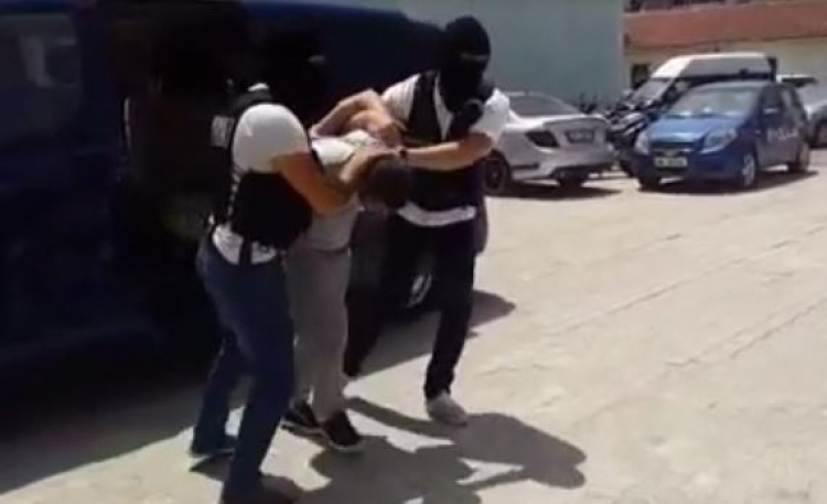 Dhunonte barbarisht gjithë familjen, arrestohet 47 vjeçari në Dibër