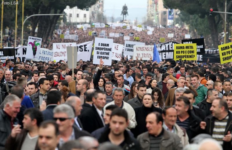 I akuzuan për skenarë dhune, reagon Opozita: ‘’Skenarët gjenden në zyrën e Edi Ramës’’