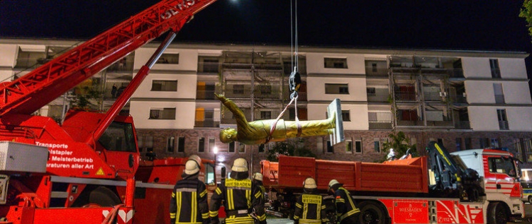 Ç’po ndodh në Gjermani? Hiqet statuja e Erdogan në Wiesbaden...[FOTO]