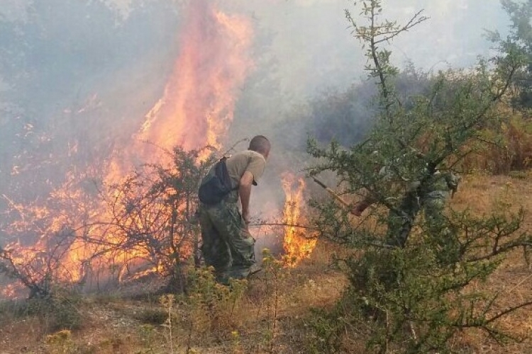 14 vatra zjarri brenda 24 orëve, ja zonat problematike