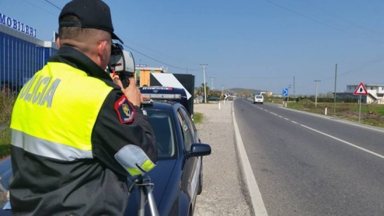 Lushnje, mjeti përplas për vdekje të moshuarin