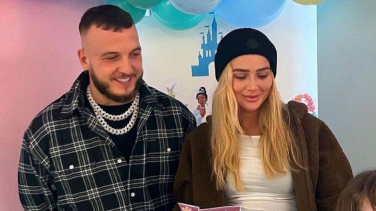 Rastësi apo kastile? Loredana dhe Mozzik konkurrojnë njëri-tjetrin pak ditë pasi u shfaqën bashkë