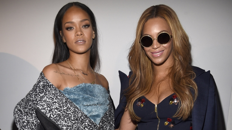 Njihen si rivale, por Rihanna dhe Beyonce paskan realizuar një këngë bashkë? [FOTO]