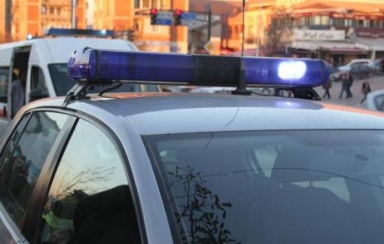 Mitrovicë, arrestohet 15-vjeçari me iniciale B.H, dyshohet se ka plagosur me thikë 17-vjeçarin me iniciale A.S