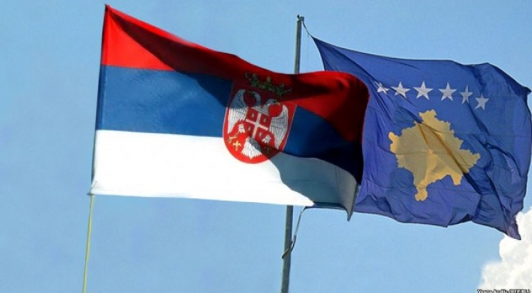 Kosova e Serbia nuk duan të ulen në një tryezë. Incident në Tiranë