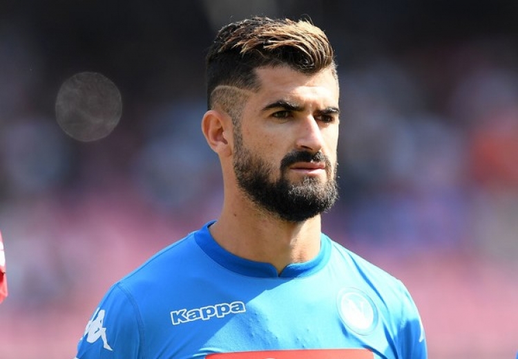 Chelsea vë kushte për transferimin e mbrojtësit të kombëtares, Elseid Hysaj! Ja dhe ekipi tjetër “big” që është në garë