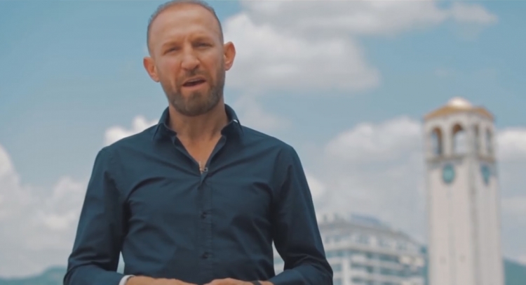 LAJM I FUNDIT/ Jep dorëheqjen deputeti i PDIU-së në Elbasan