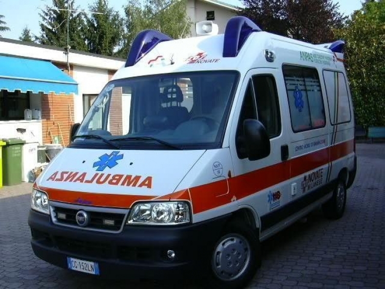 Gjendet i vdekur një i ri tek qyteti Studenti, ambulanca nuk merr dot trupin