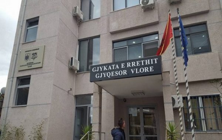 I dënuar për rrëmbim, ja sesi 28-vjeçari arratiset nga Gjykata e Vlorës [Emri]