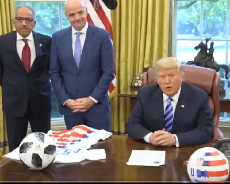 Trump takim me kreun e FIFA-s, u nxjerr karton të kuq ...[VIDEO]