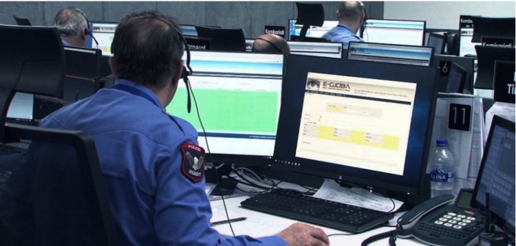 Tiranë, kapet i riu me dy bomba të telekomanduara gati për shpërthim