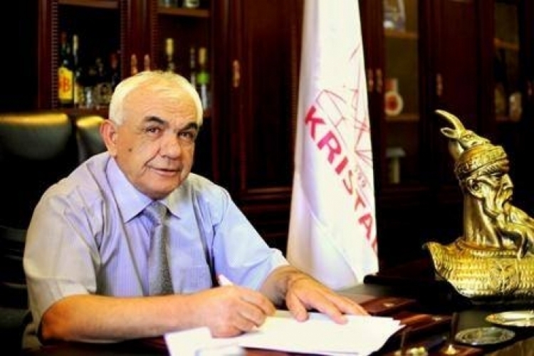 Akuza për falsifikim diplomash, Prokuroria kërkon “detyrim paraqitje” për ish-pronarin e 