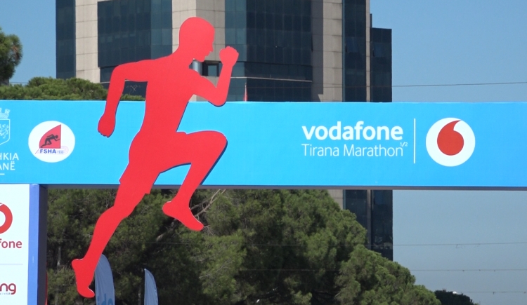 Maratona e Tiranës/ Vodafone Albania mbështet garën e vrapimit [VIDEO]