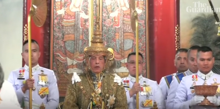 E ka ndjekur e gjithë bota, Tajlanda bëhet me mbret pas 3 vitesh [VIDEO]