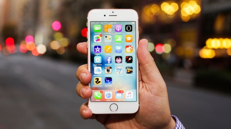 Çfarë do të ndodhë me iPhone-n e ri? Ja 12 risi që do ju pëlqejnë