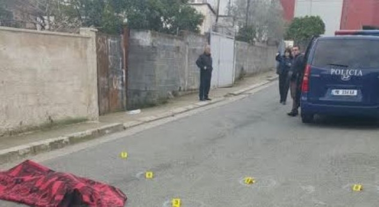Përplasje me armë në mes të kryeqytetit, vdes një ish-polic
