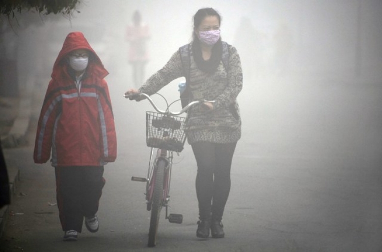 Në botë 1 në 6 persona humbet jetën për shkak të ndotjes [VIDEO]