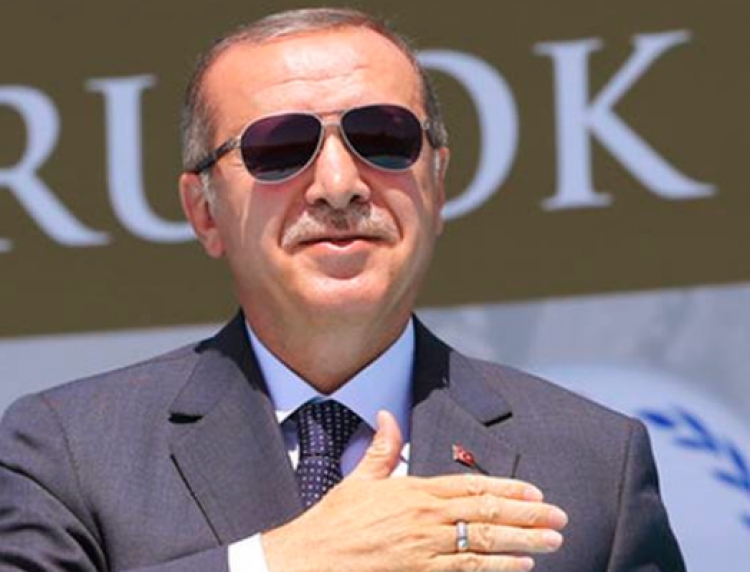 Avion turk mbi Greqinë, ministri grek Kammenos: Erdogan është i çmendur