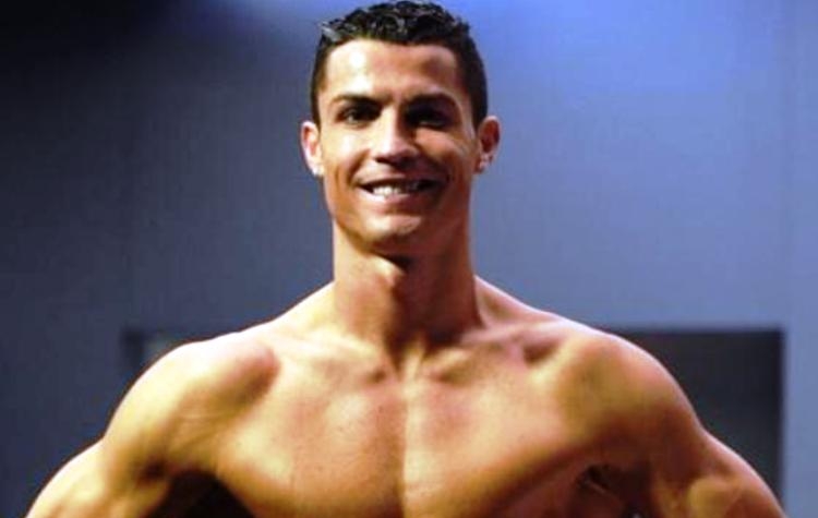 Denoncimi nga Amerika, Cristiano Ronaldo akuzohet për përdhunim