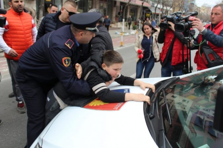 Prona tek ''Petro Nini'', ja kush është biznesmeni i cili fitoi gjyqin për ta marrë