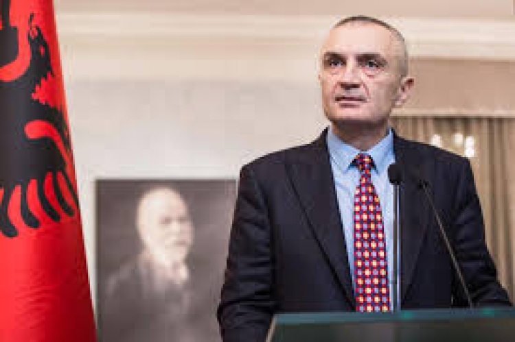 Presidenti Ilir Meta zbulon qëndrimin që do mbaj për dekretimin e ligjit të Teatrit